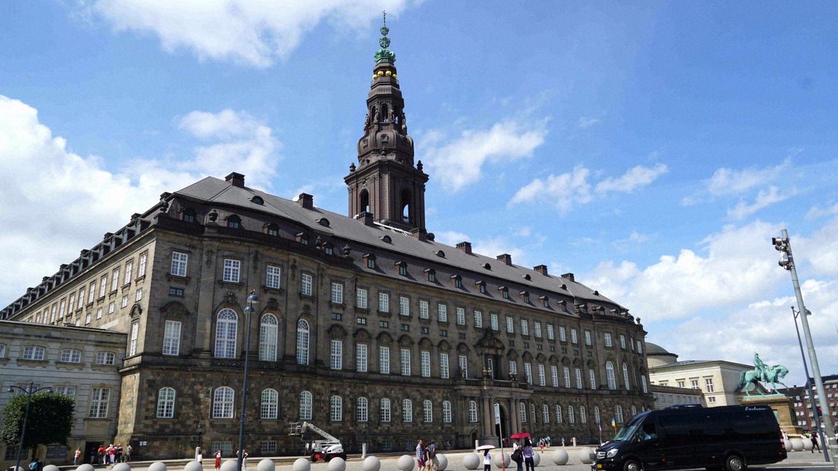 Copenhagen Card on a smartphone